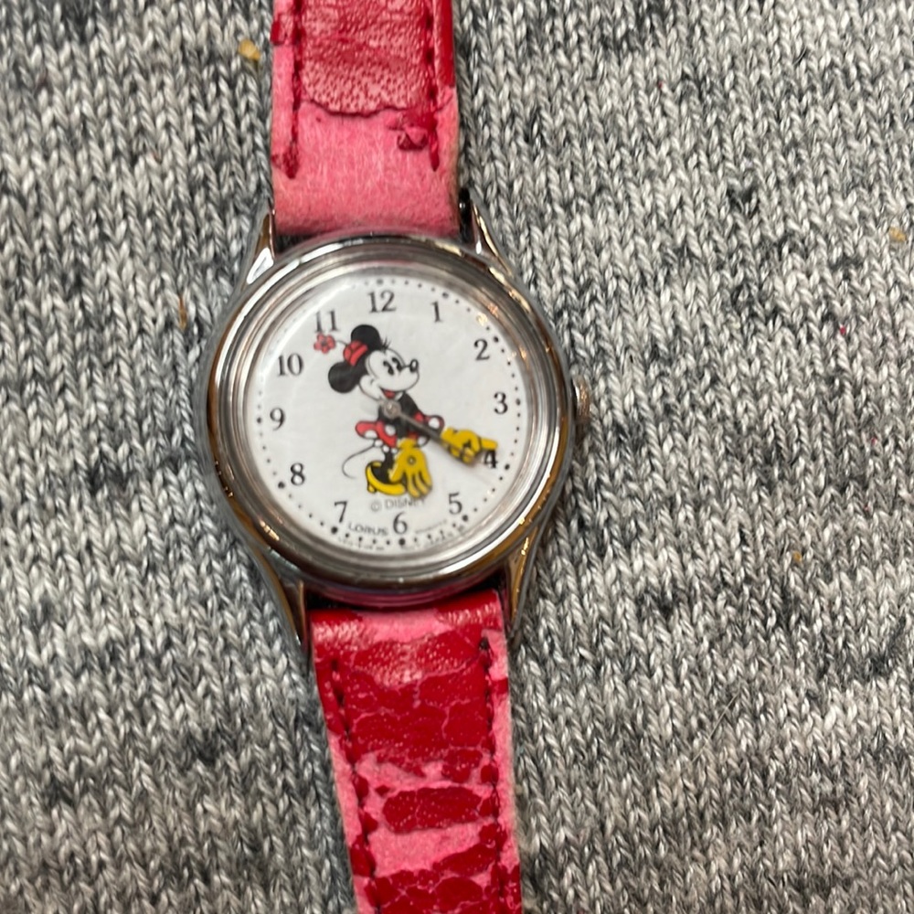 Minnie Mouse watch